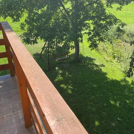 Caloroczny Letniskowy Ze Stawem بيت للعطل *