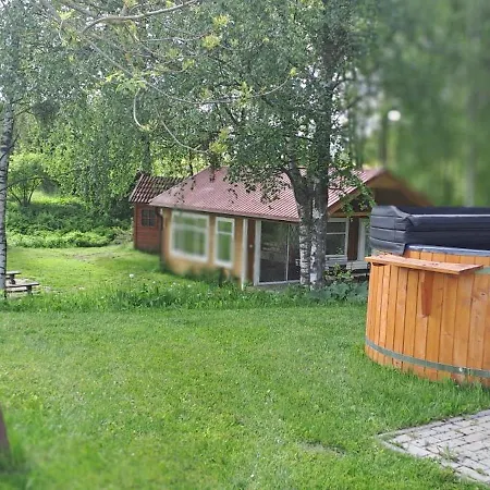 度假居 Caloroczny Letniskowy Ze Stawem Harsz