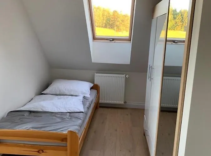 Caloroczny Letniskowy Ze Stawem Prázdninový dům Harsz