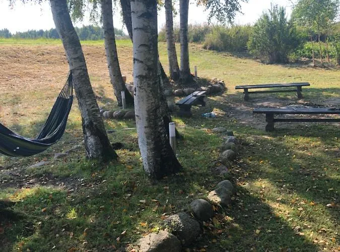 Caloroczny Letniskowy Ze Stawem * Harsz