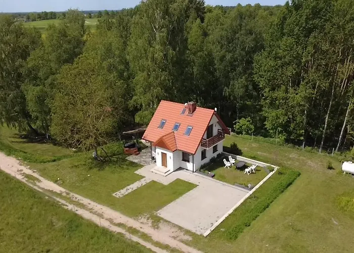 Prázdninový dům Caloroczny Letniskowy Ze Stawem *